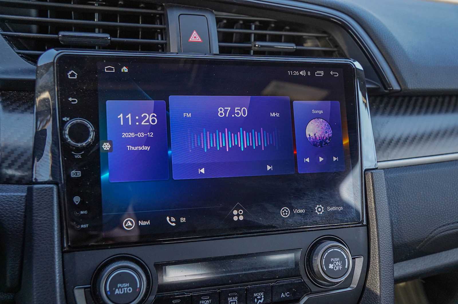 Thumbnail: 2018 Honda Civic - 17