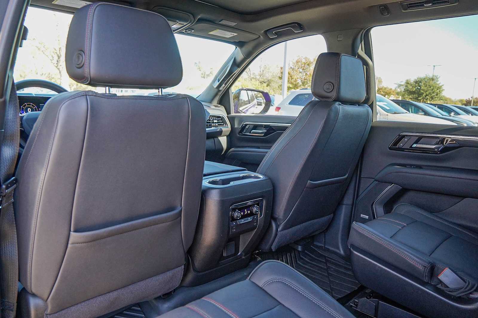 Thumbnail: 2025 Chevrolet Tahoe - 27