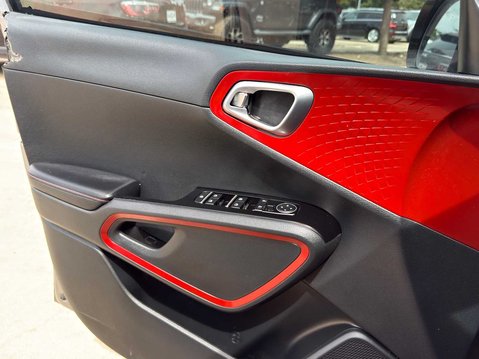 Thumbnail: 2023 Kia Soul - 21