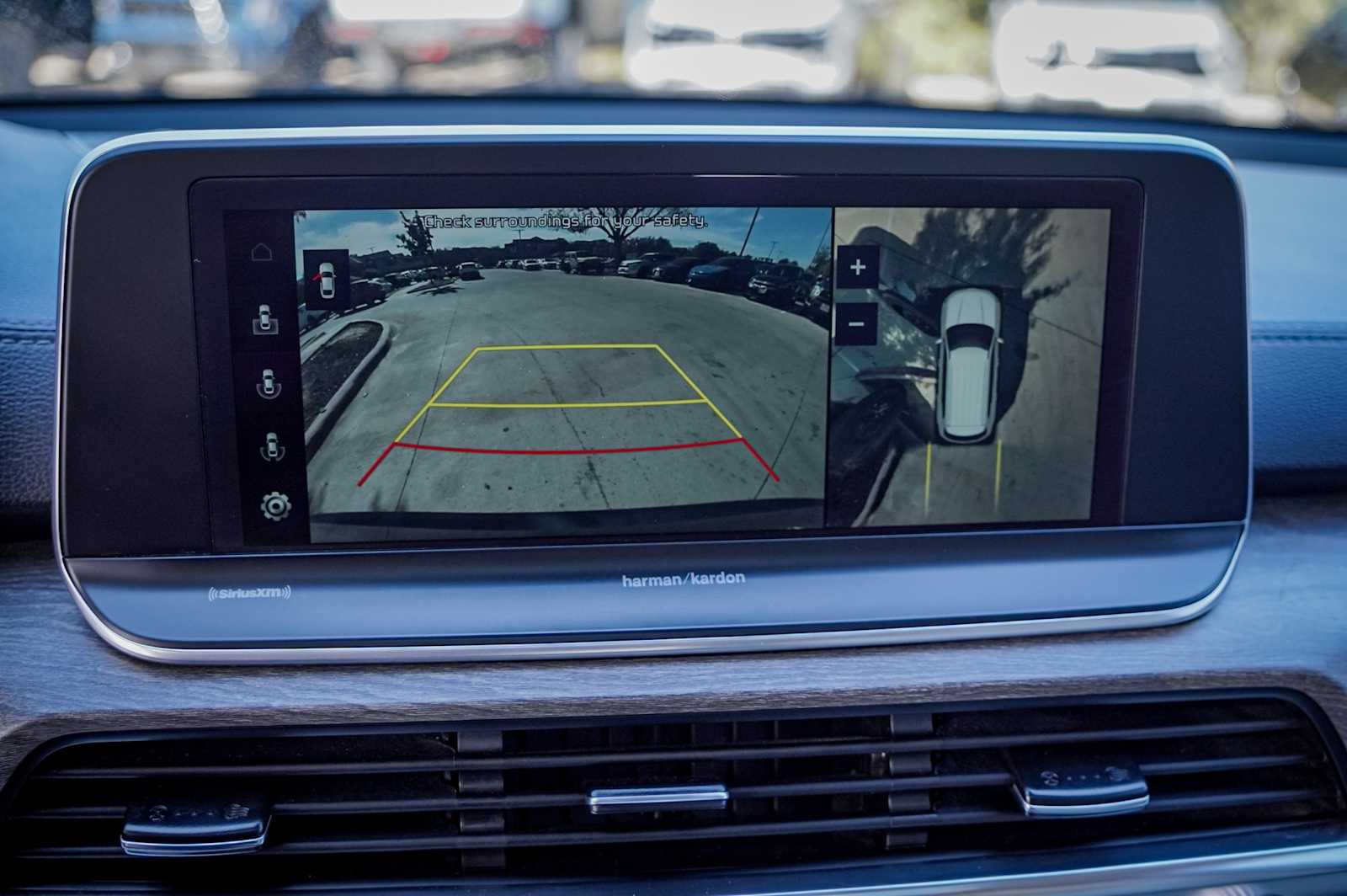 Thumbnail: 2022 Kia Telluride - 22