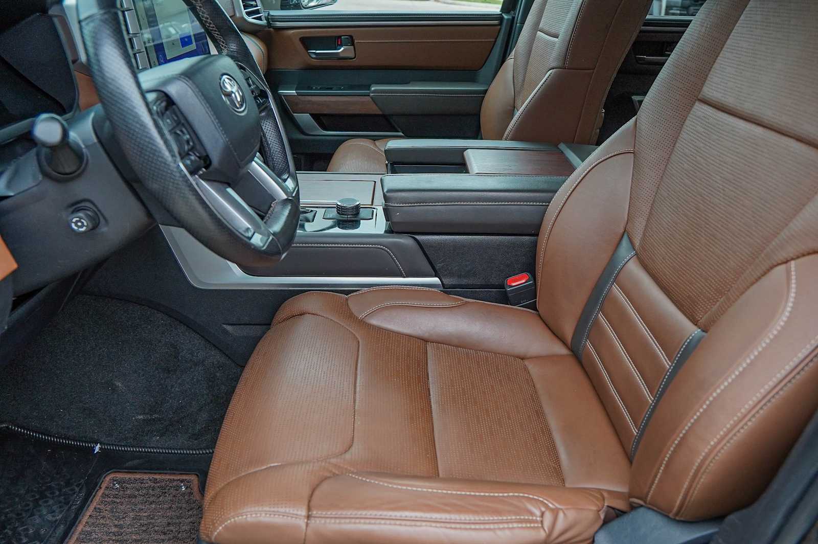 Thumbnail: 2023 Toyota Tundra - 10