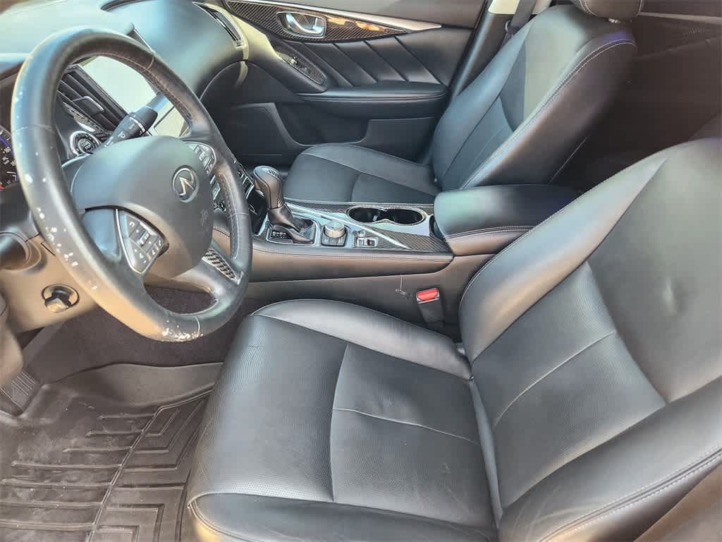Thumbnail: 2016 INFINITI Q50 - 12