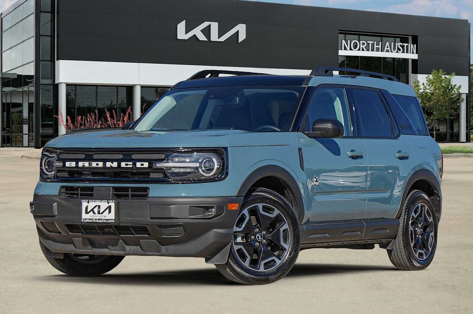 Thumbnail: 2023 Ford Bronco Sport - 1