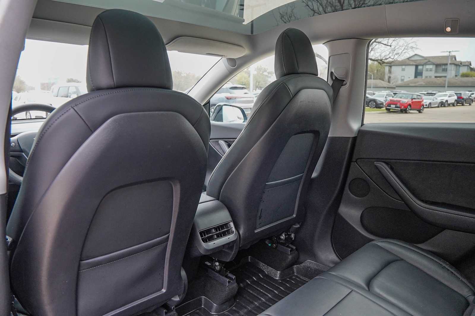 Thumbnail: 2021 Tesla Model Y - 25