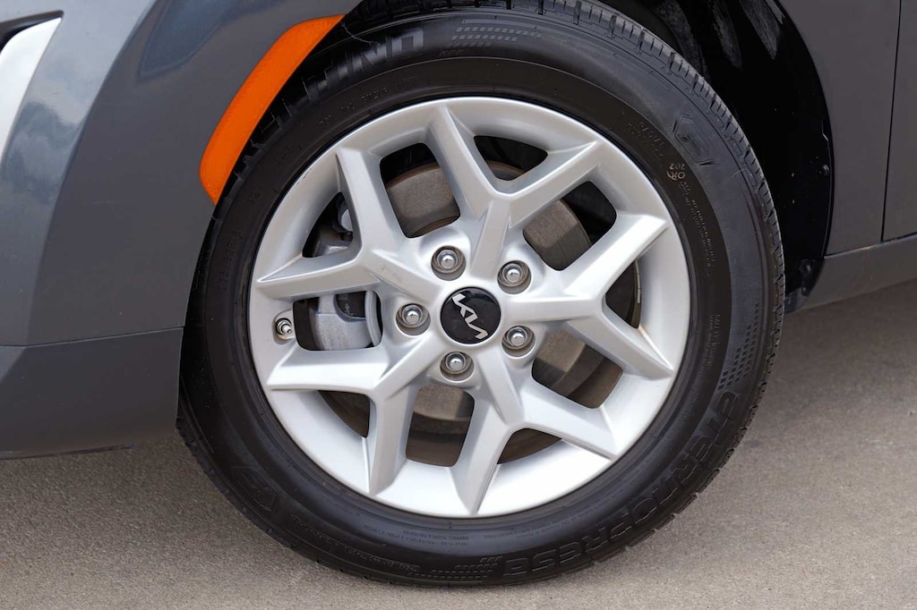 Certified 2024 Kia Soul LX Hatchback