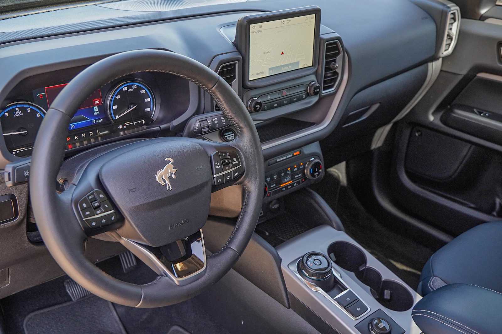 Thumbnail: 2023 Ford Bronco Sport - 9