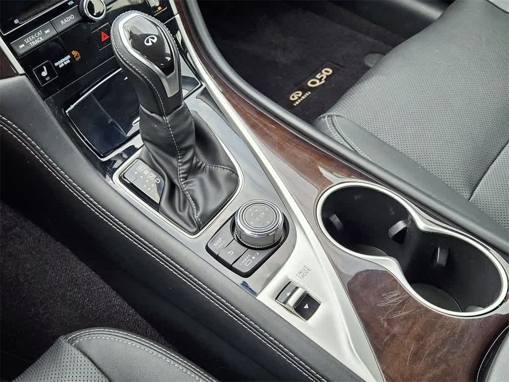 2018 INFINITI Q50 Luxe 19