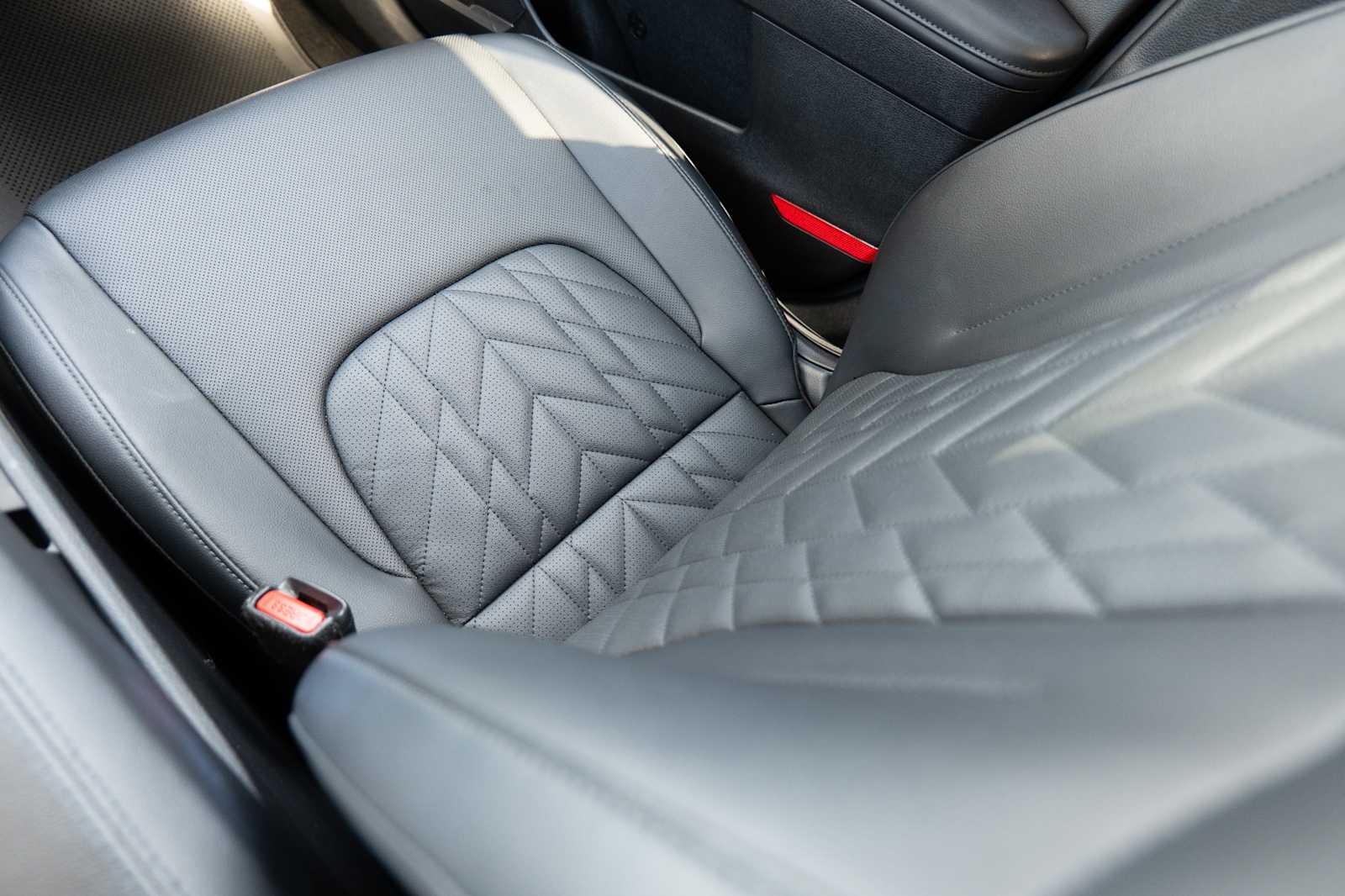 Thumbnail: 2023 Kia Sportage - 28