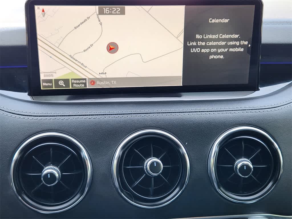 2022 Kia Stinger GT2 17