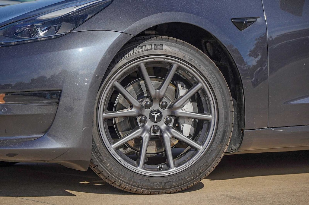 Used 2021 Tesla Model 3 Standard Range Plus Sedan