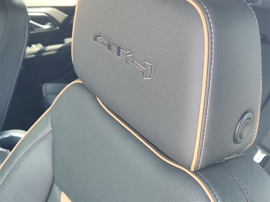 2024 GMC Yukon AT4 15