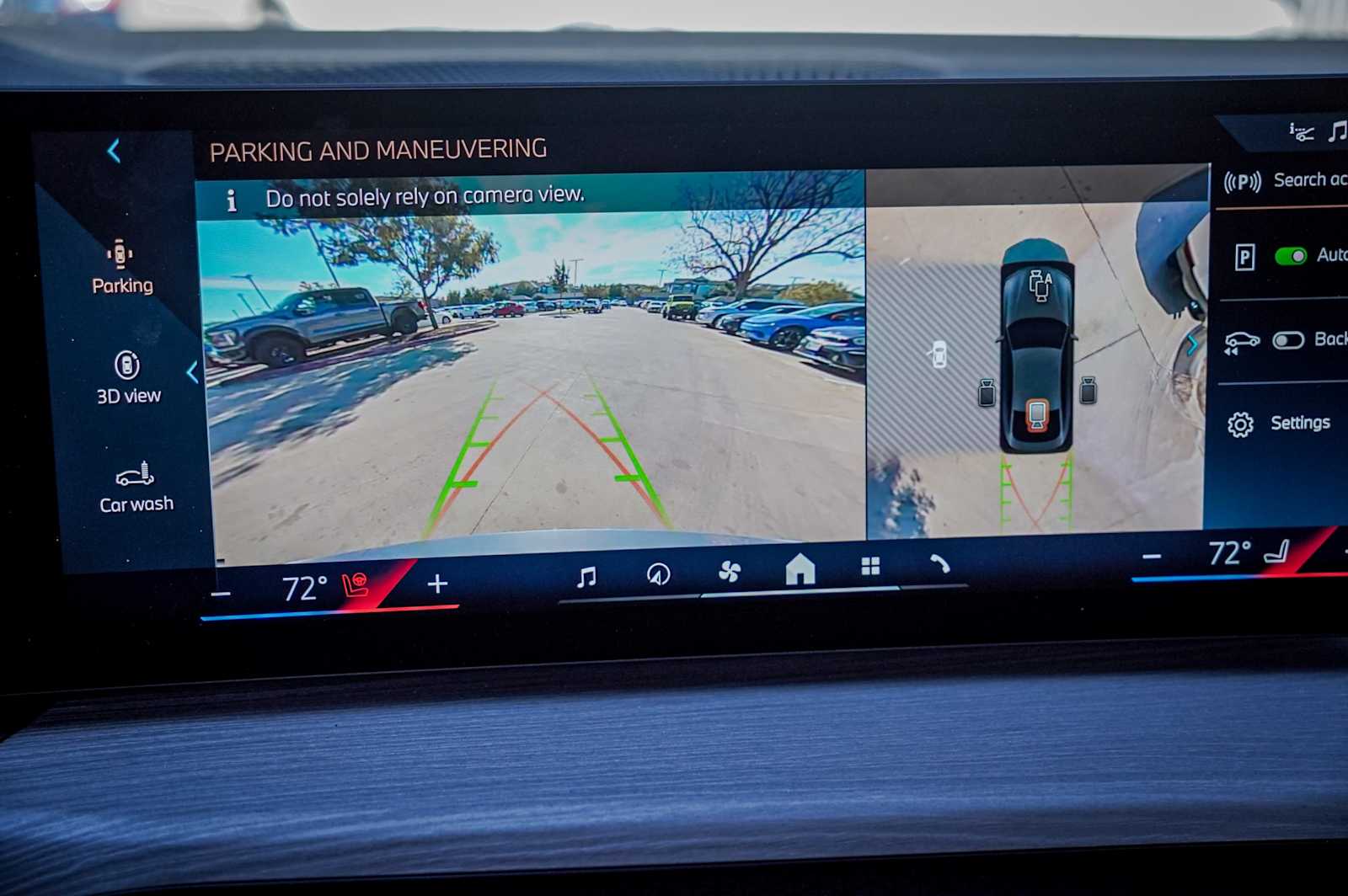 Thumbnail: 2025 BMW i4 - 19