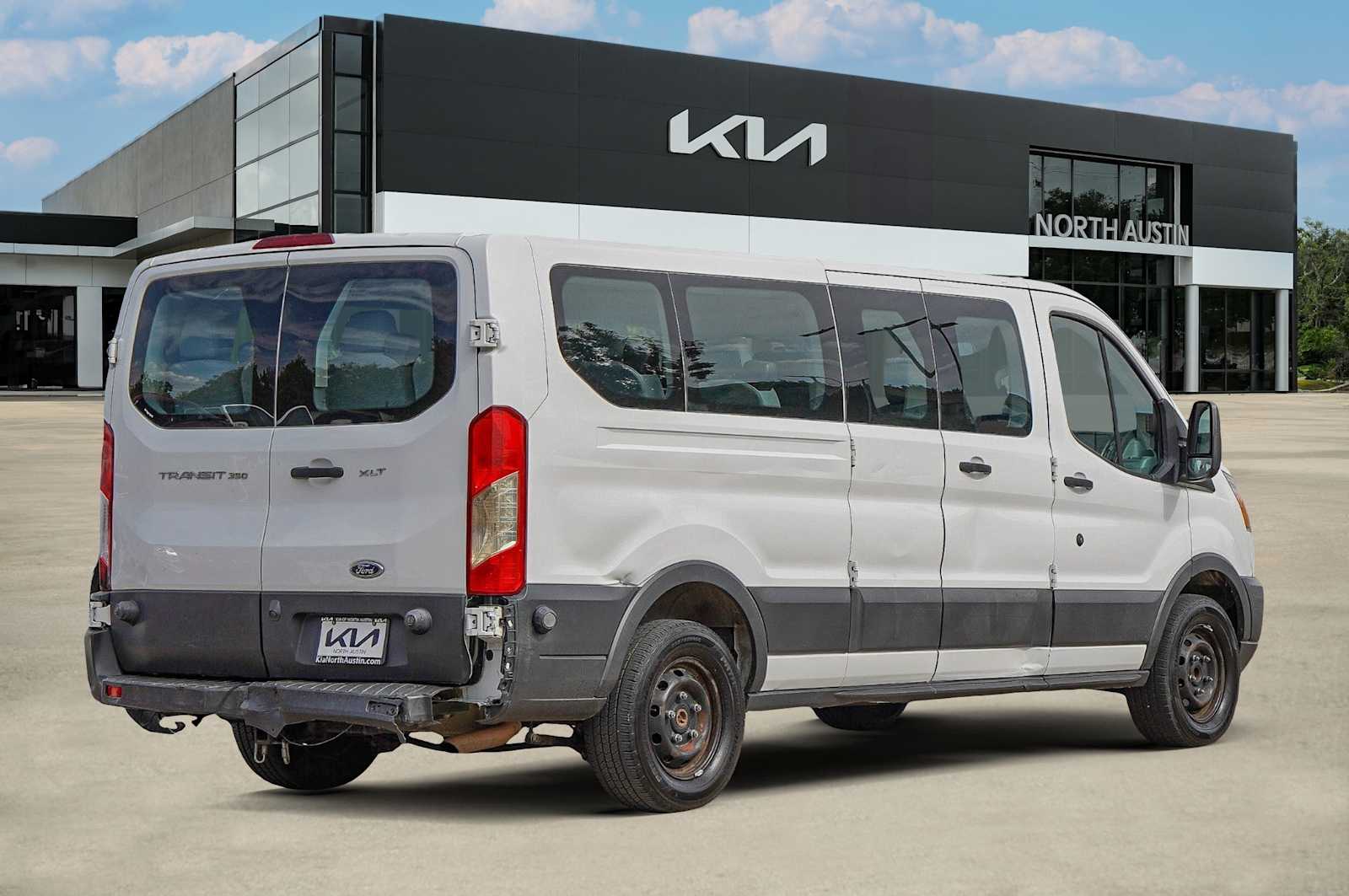 Thumbnail: 2016 Ford Transit Series - 6