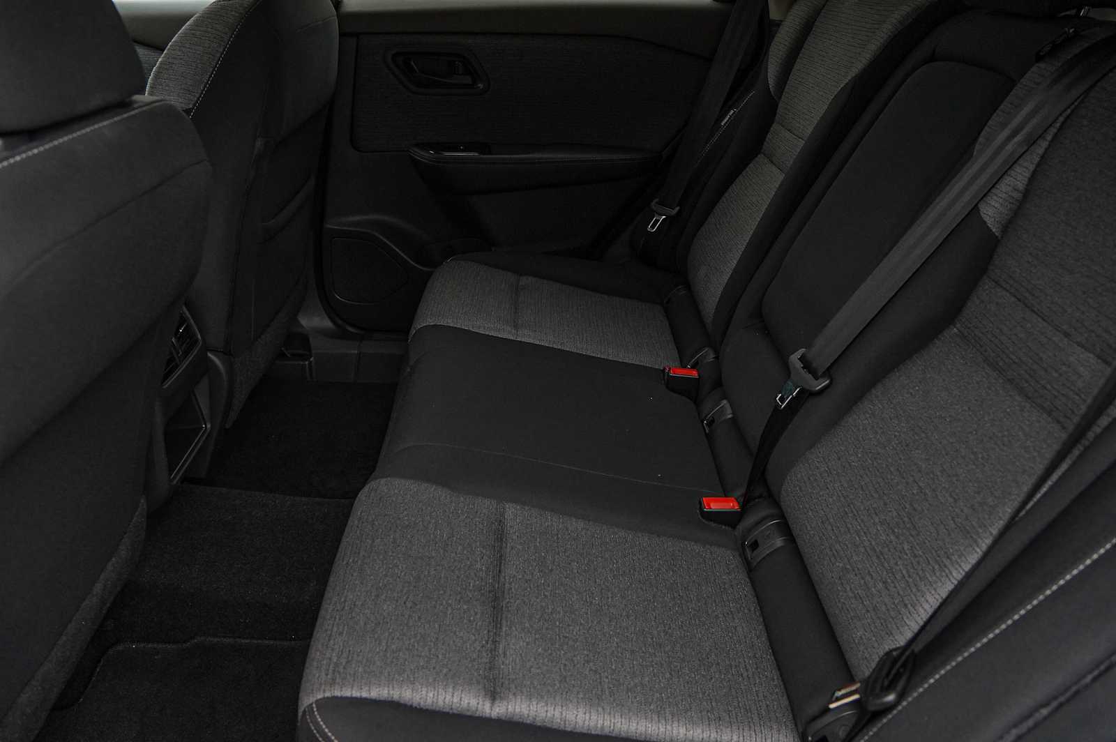 Thumbnail: 2021 Nissan Rogue - 29