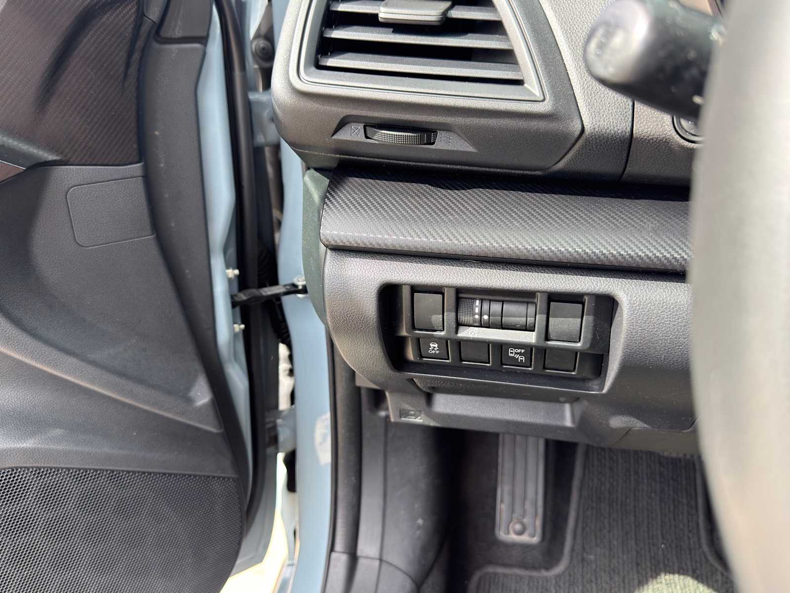 Thumbnail: 2018 Subaru Crosstrek - 22