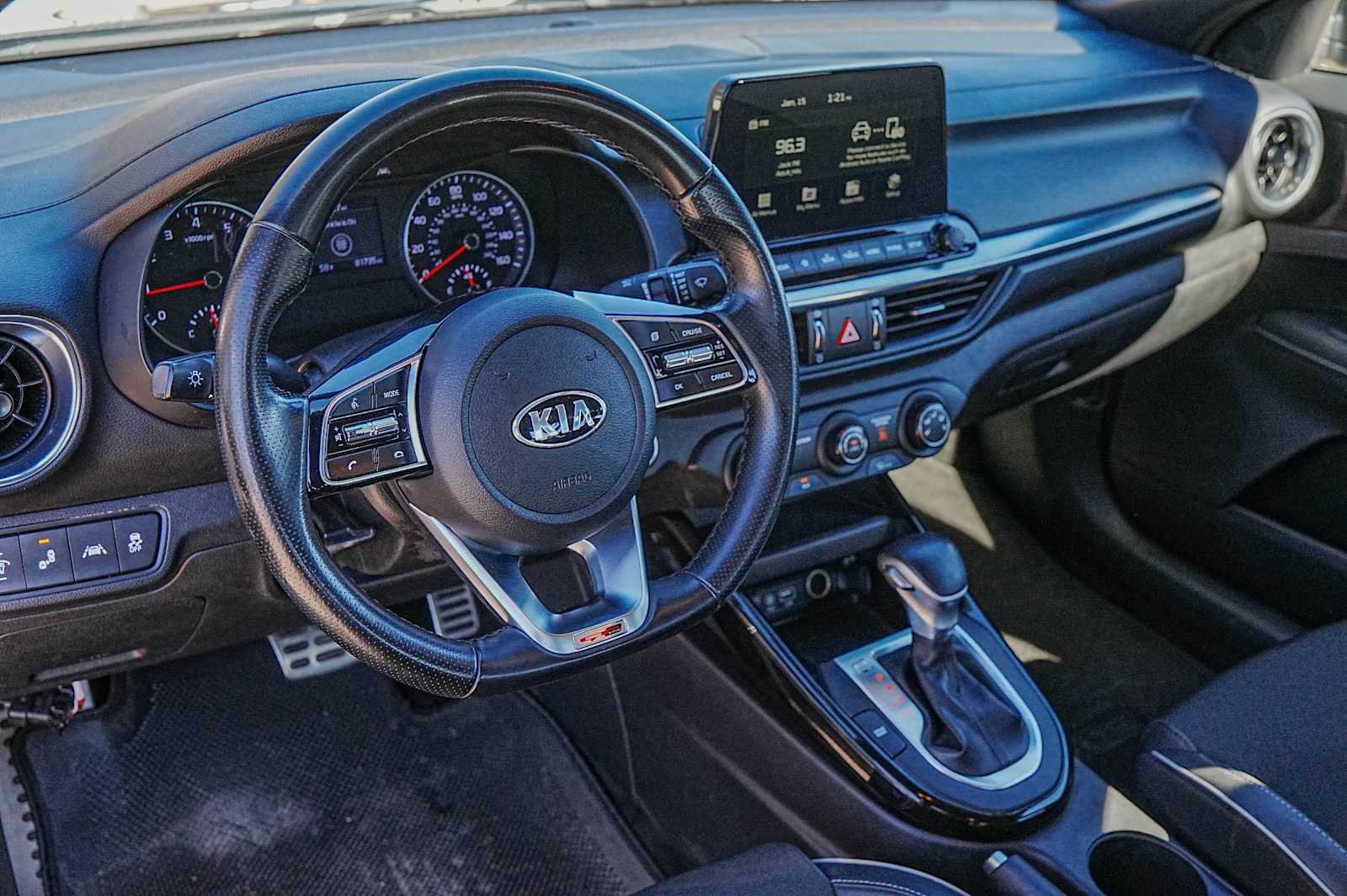 Thumbnail: 2021 Kia Forte - 9