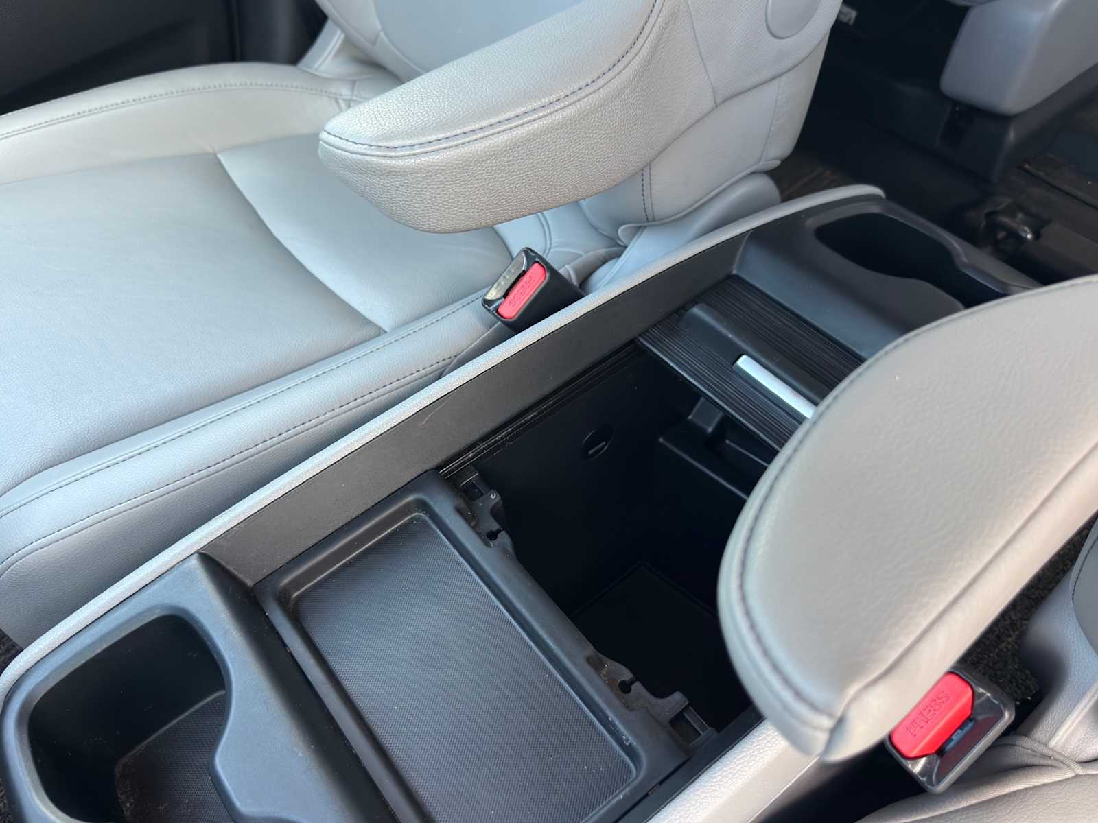 Thumbnail: 2023 Honda Odyssey - 16