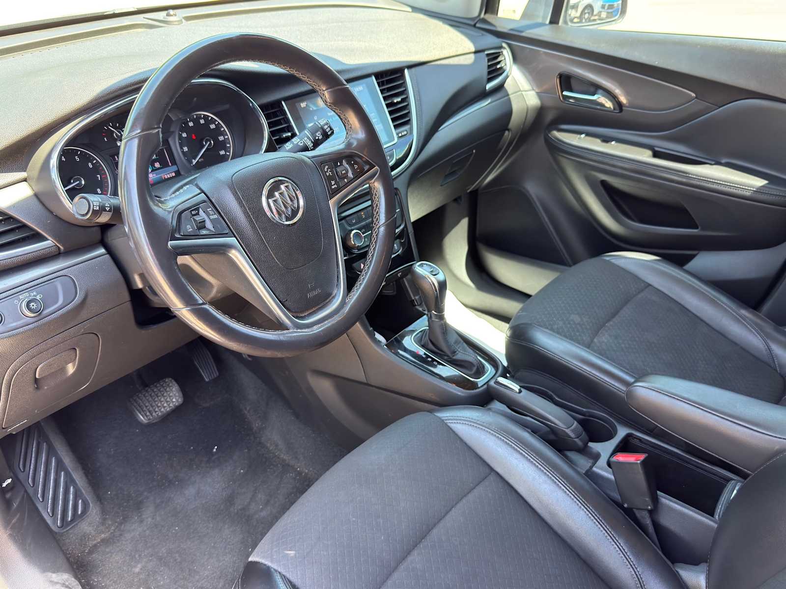 Thumbnail: 2020 Buick Encore - 7