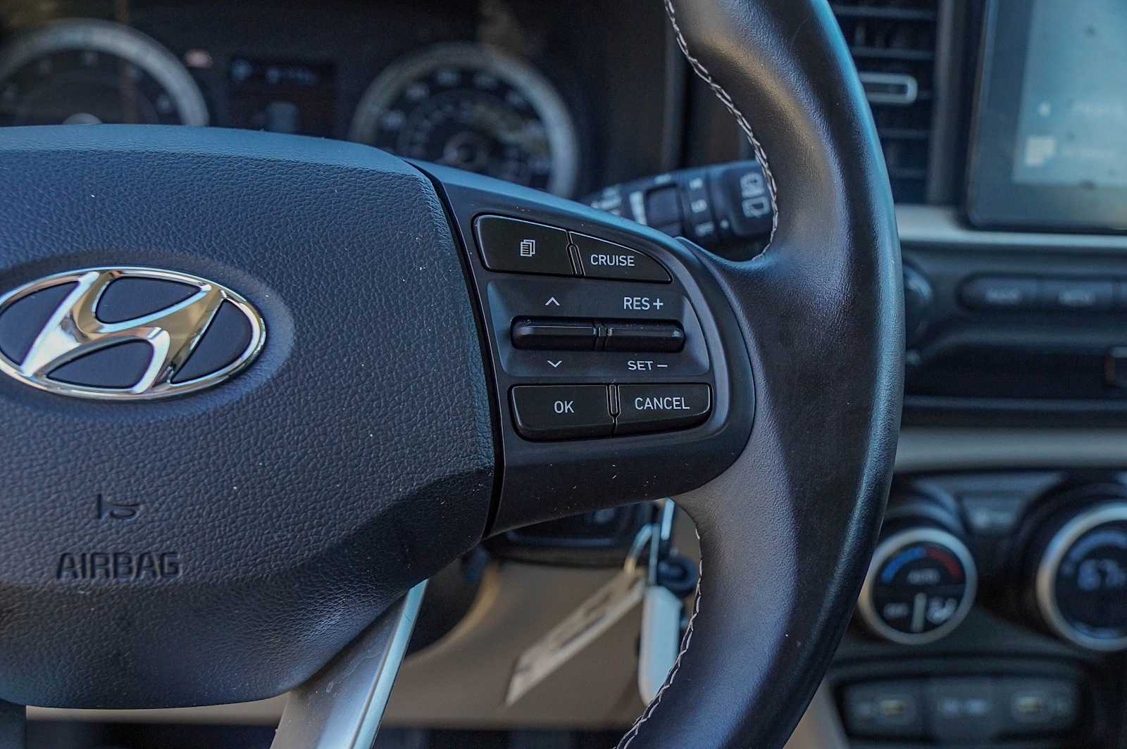 Thumbnail: 2022 Hyundai Venue - 14