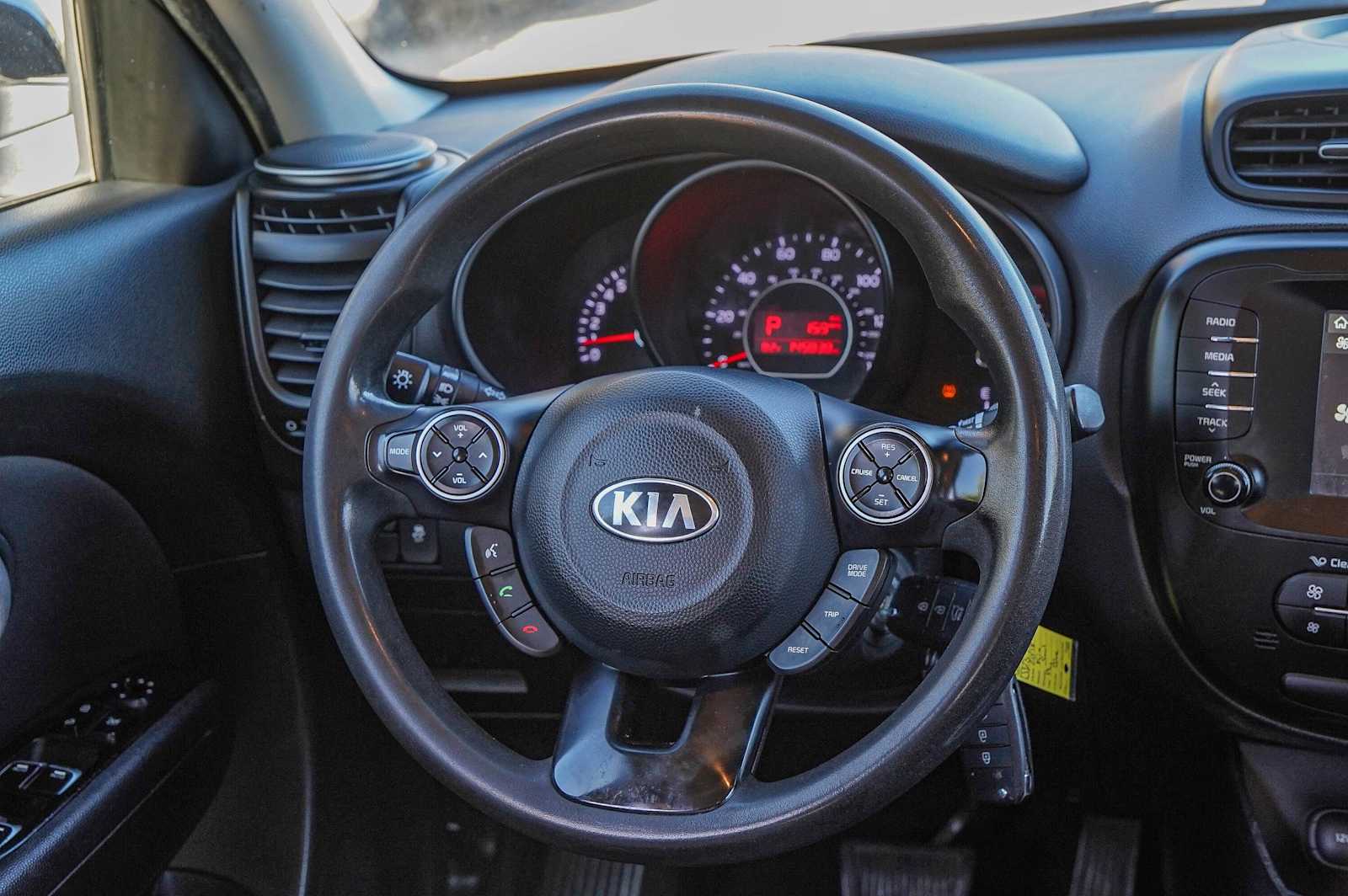 Thumbnail: 2018 Kia Soul - 25