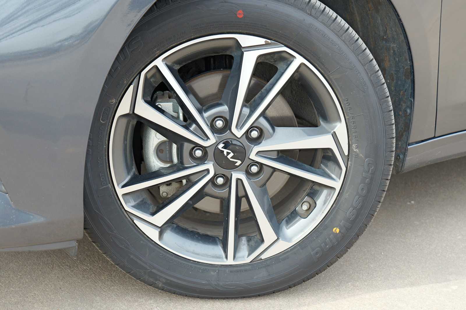 Thumbnail: 2024 Kia Forte - 2