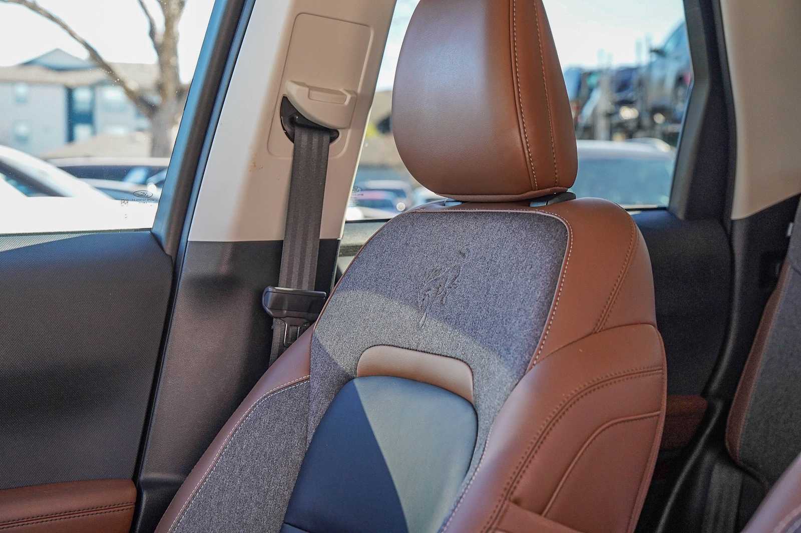 Thumbnail: 2023 Ford Bronco Sport - 12