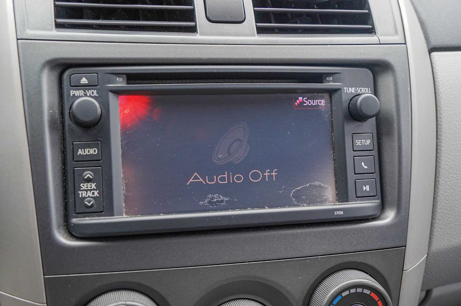 Thumbnail: 2013 Toyota Corolla - 16