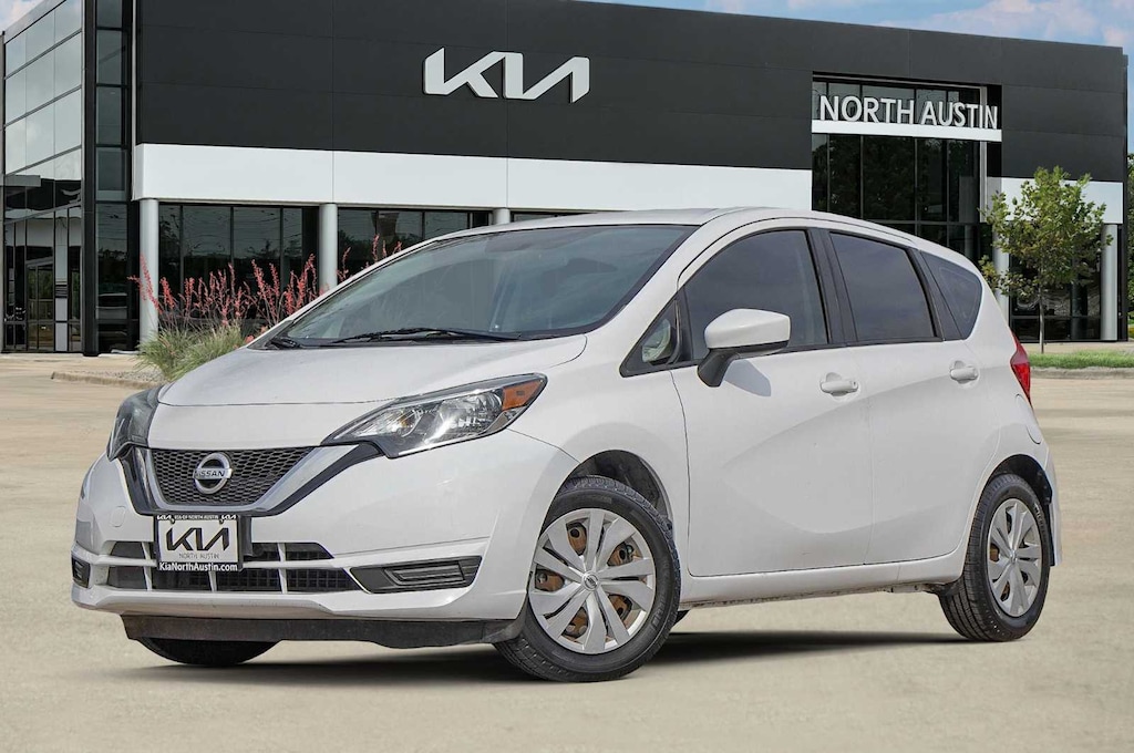 Used 2018 Nissan Versa Note SV Hatchback
