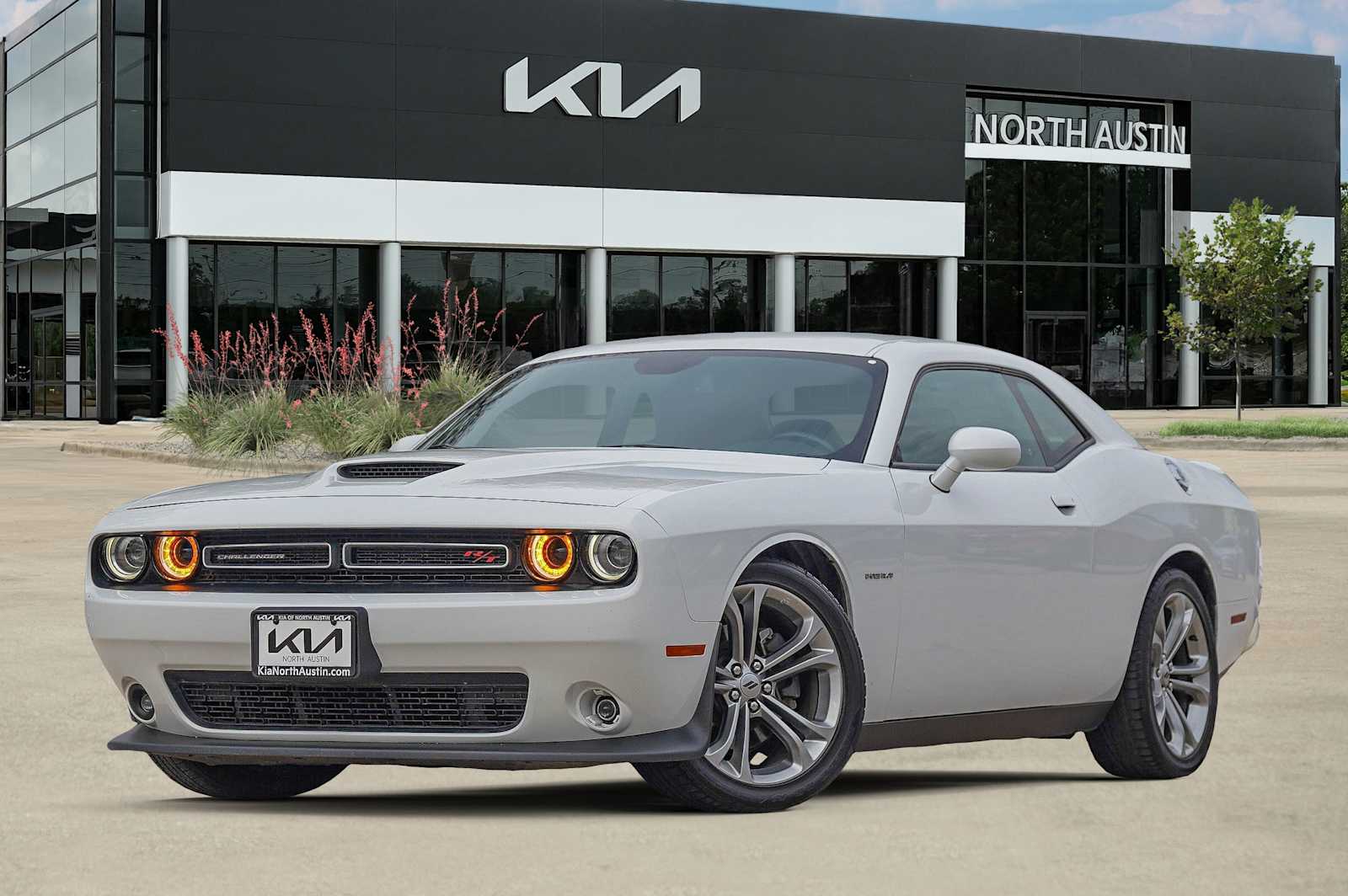 2020 Dodge Challenger R/T's photo