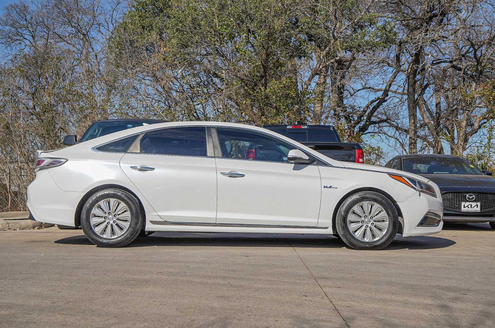 Thumbnail: 2017 Hyundai Sonata - 11