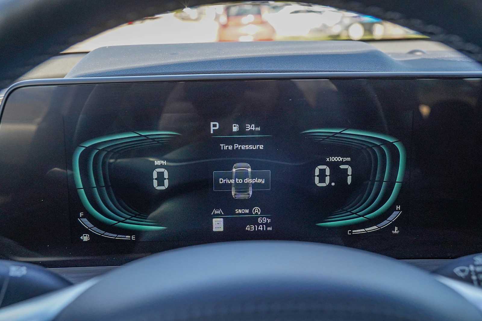 Thumbnail: 2024 Kia Telluride - 16