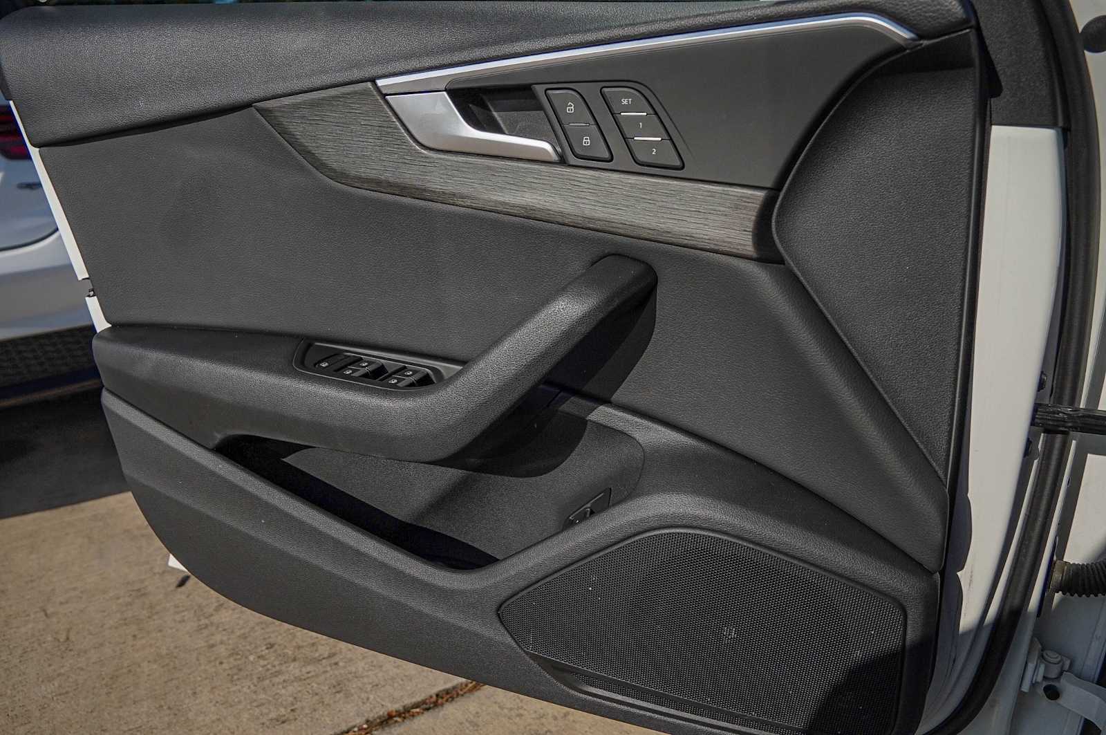 Thumbnail: 2019 Audi A4 - 24