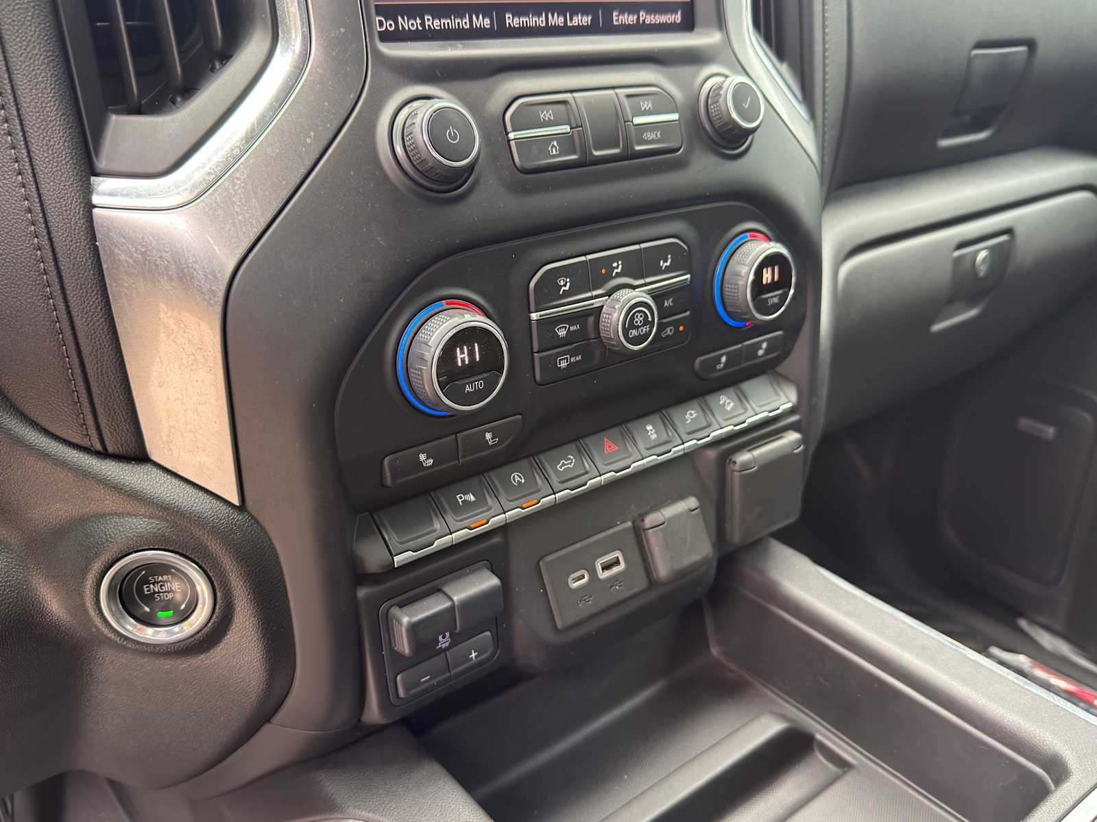 Thumbnail: 2020 Chevrolet Silverado 1500 - 13