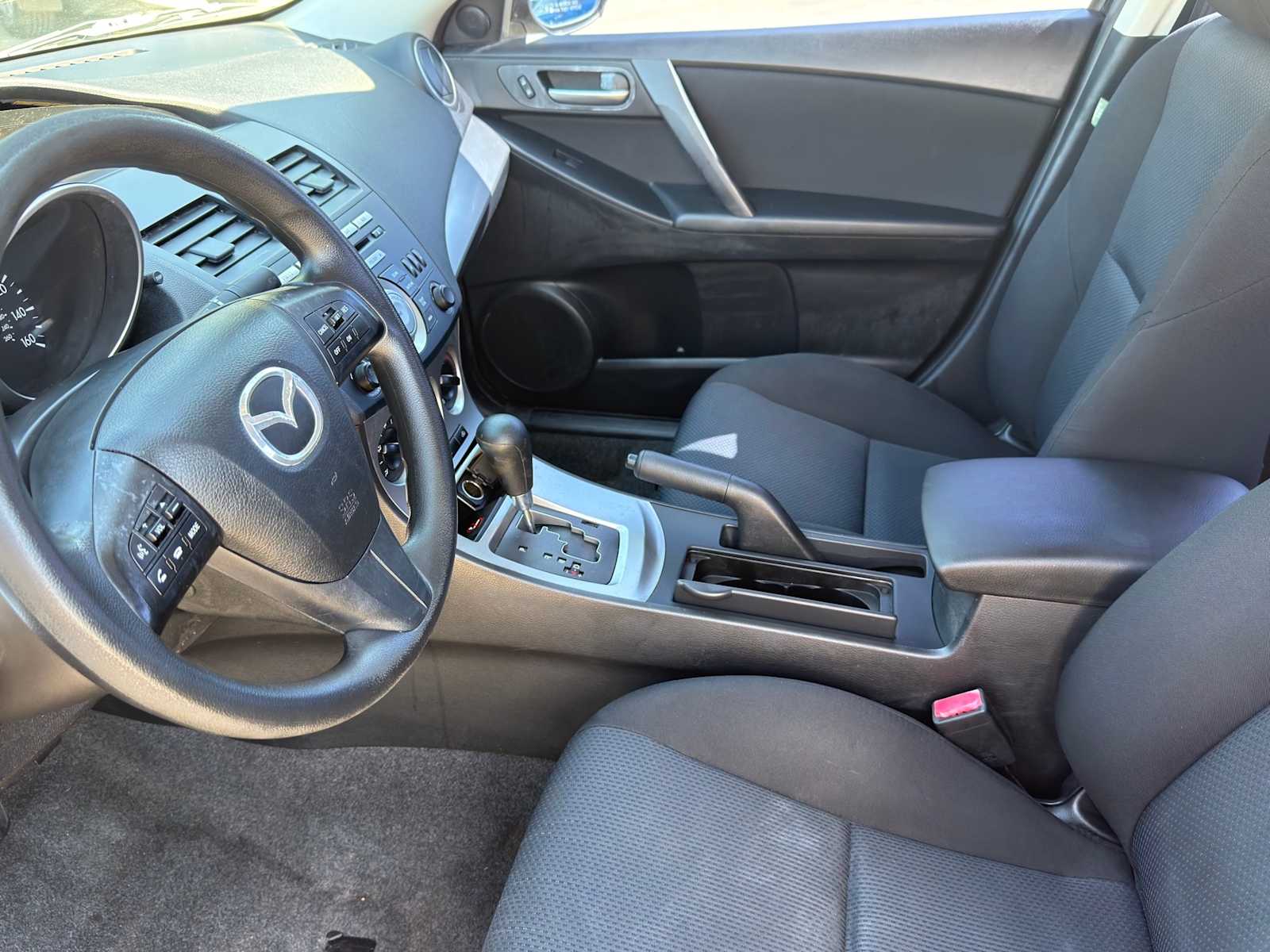 Thumbnail: 2011 Mazda Mazda3 - 6