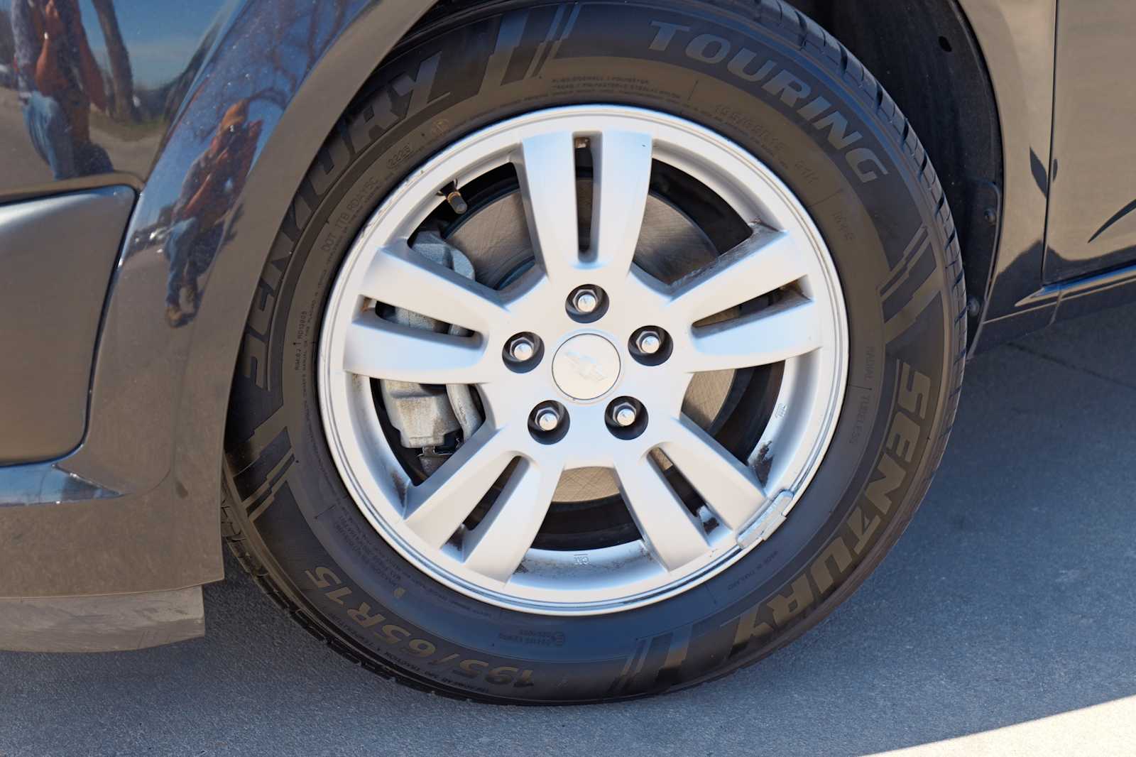 Thumbnail: 2013 Chevrolet Sonic - 2