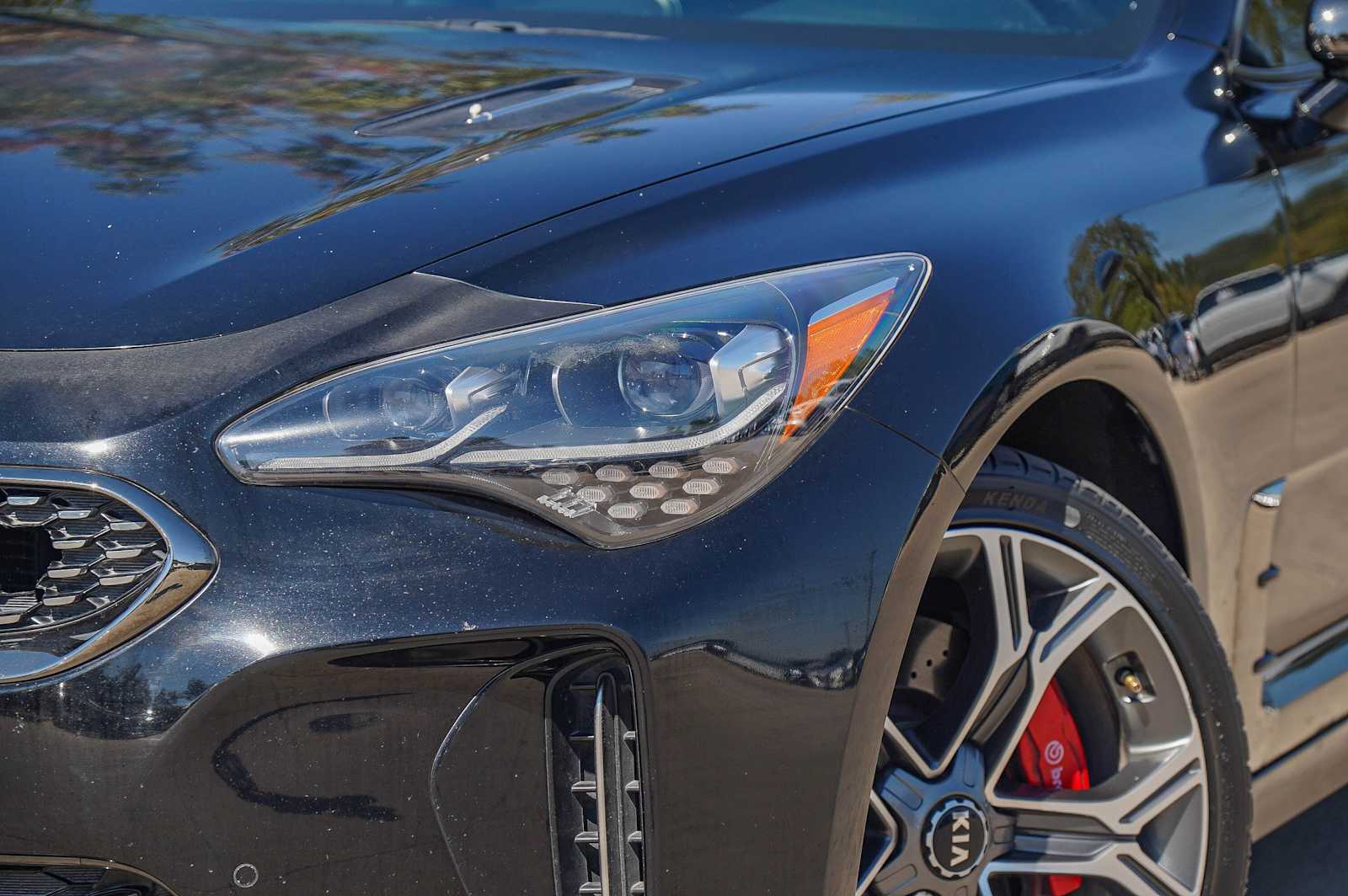 Thumbnail: 2020 Kia Stinger - 3