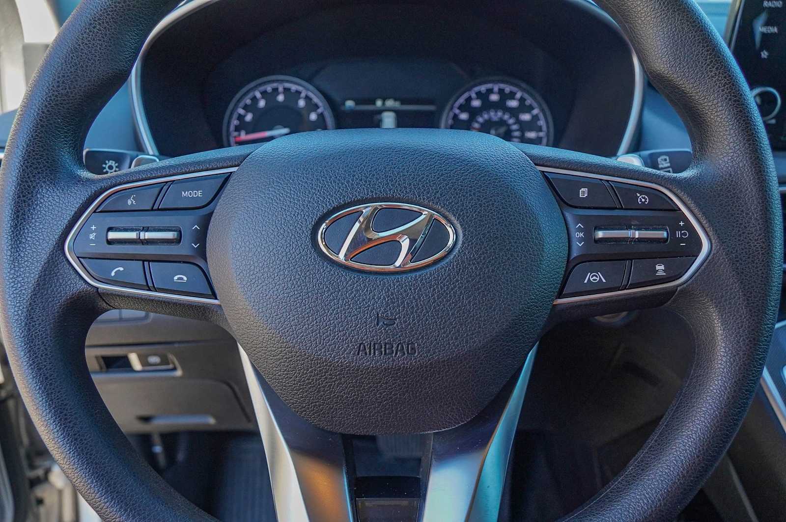 Thumbnail: 2022 Hyundai Santa Fe - 12