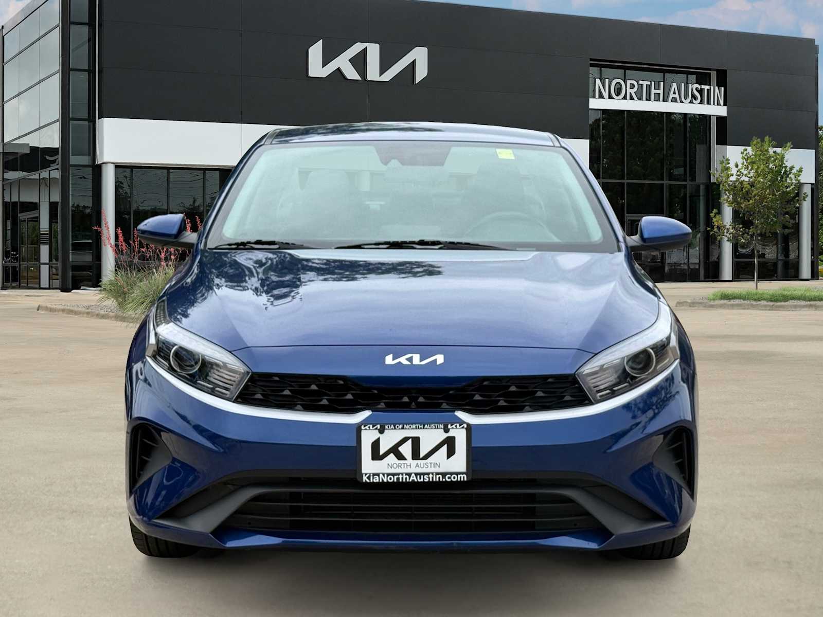 Thumbnail: 2023 Kia Forte - 5