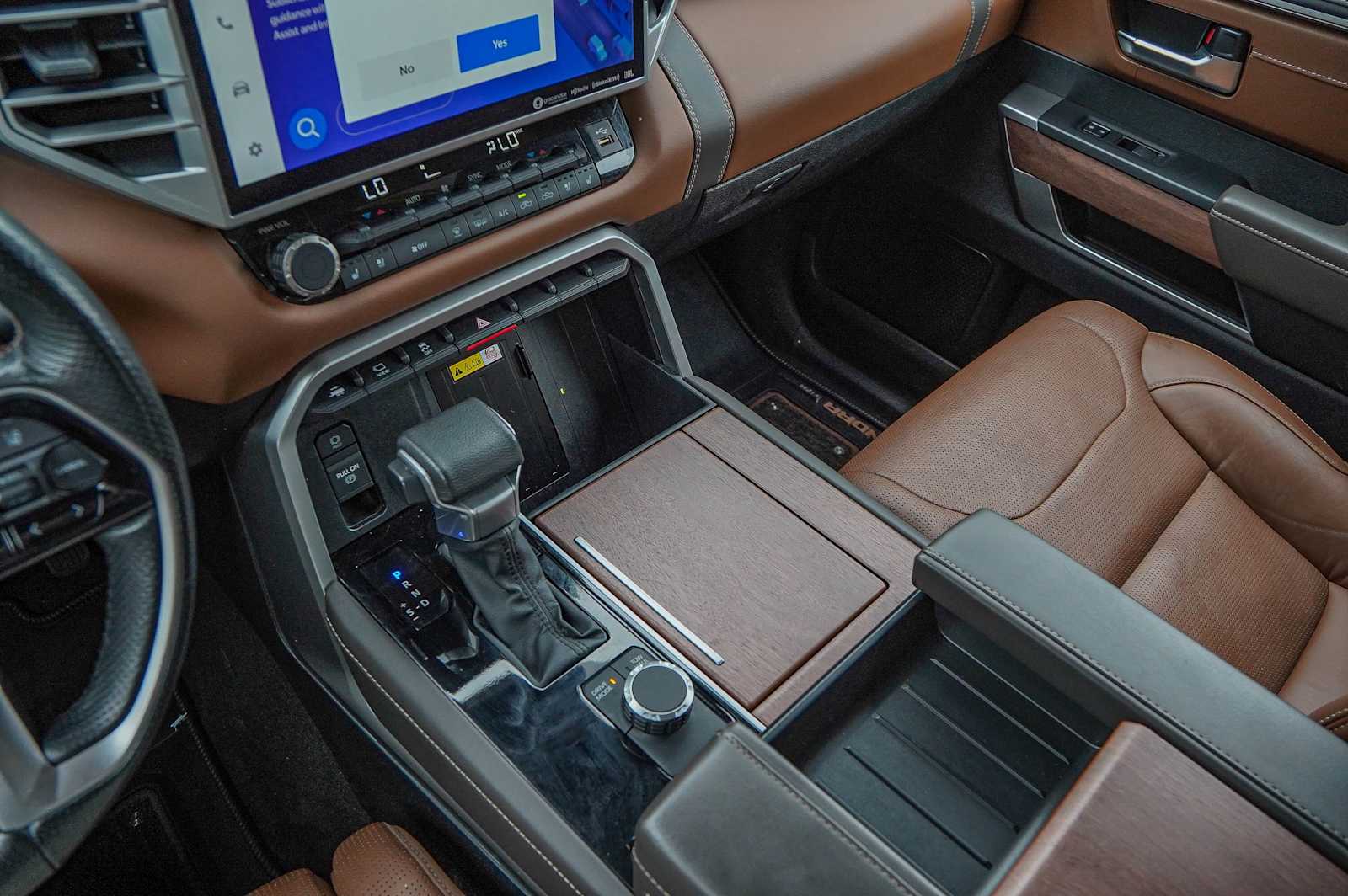 Thumbnail: 2023 Toyota Tundra - 17