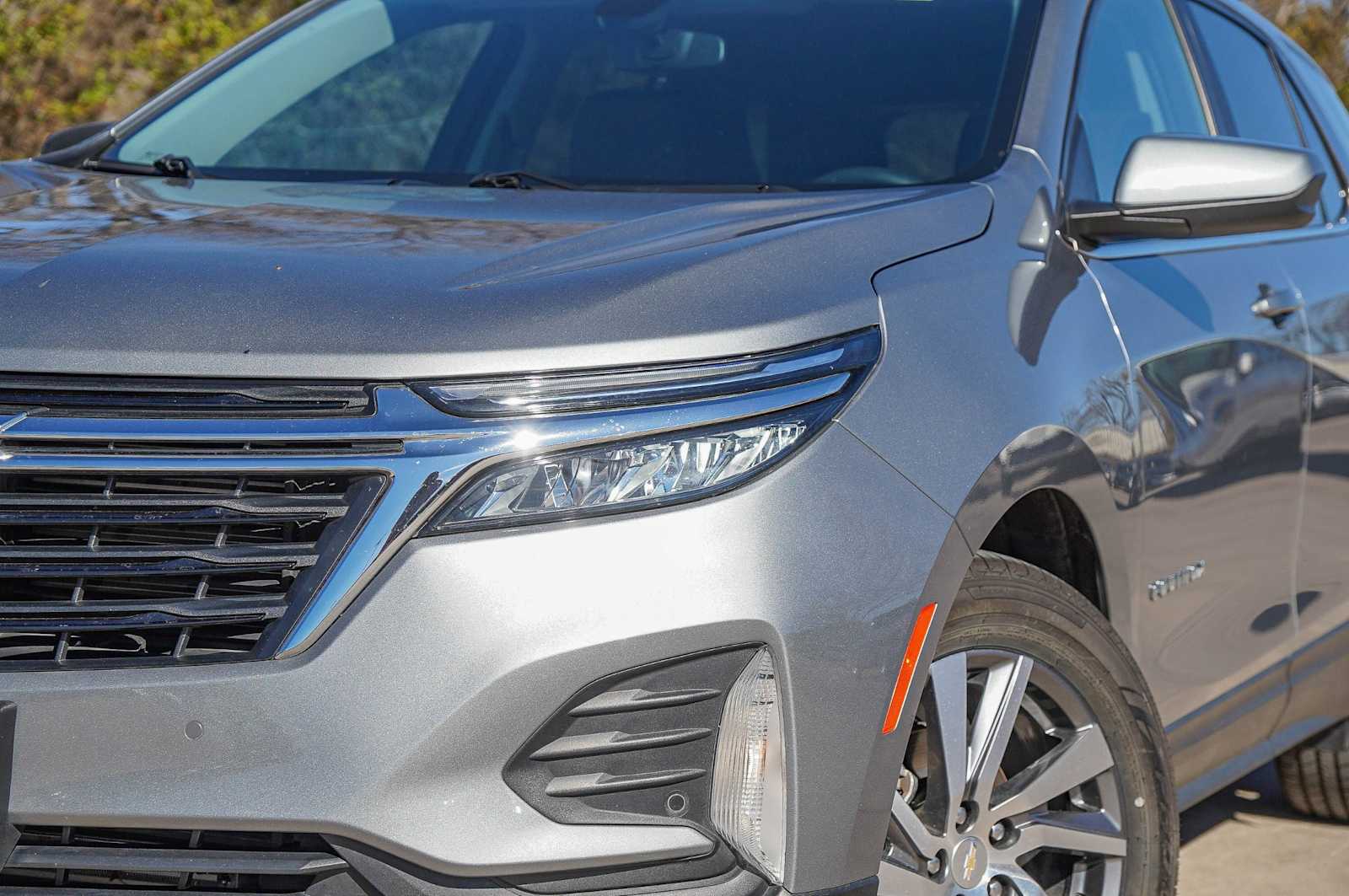 Thumbnail: 2023 Chevrolet Equinox - 3