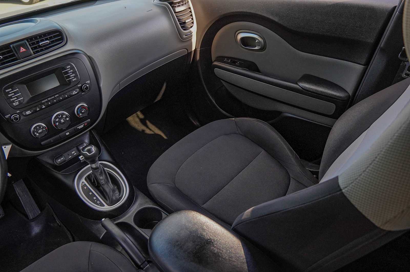 Thumbnail: 2015 Kia Soul - 25