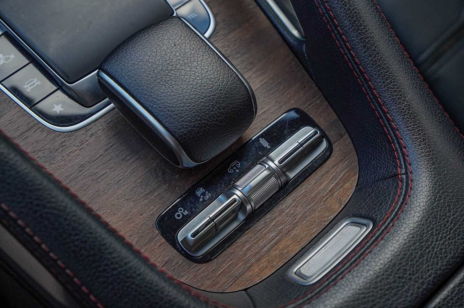 Thumbnail: 2021 Mercedes-Benz GLE - 20