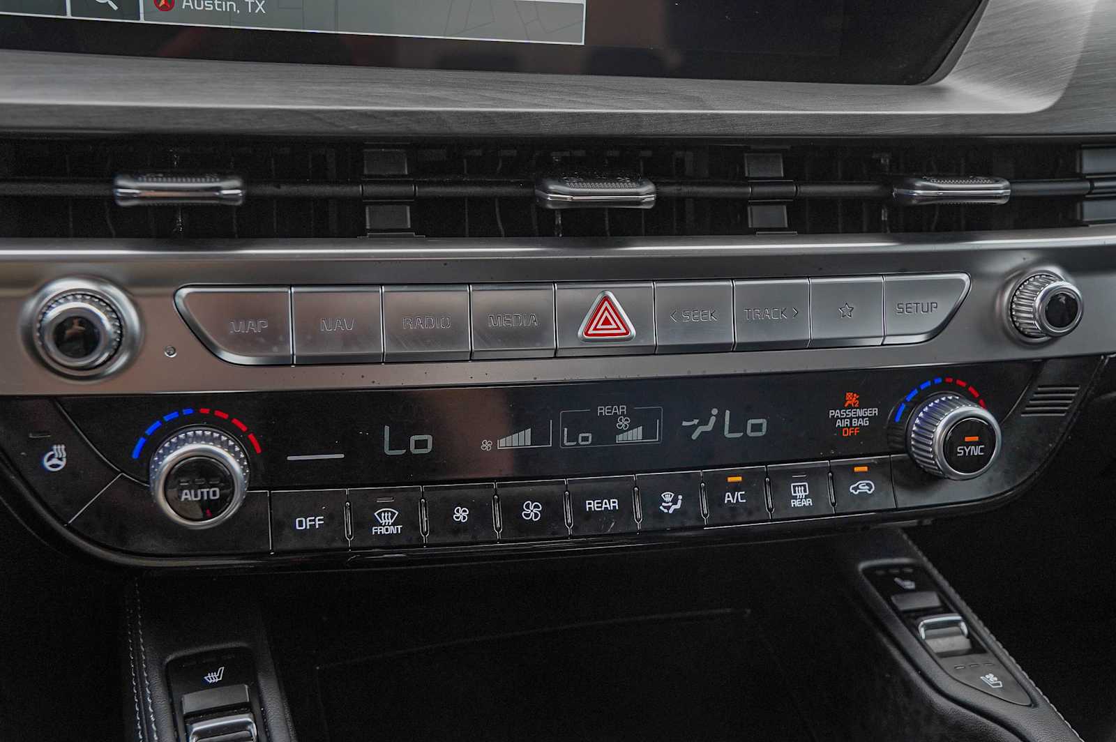 Thumbnail: 2024 Kia Telluride - 20