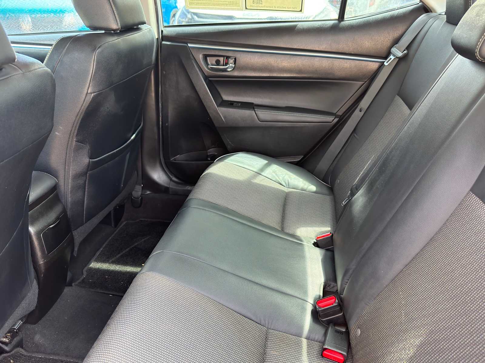 Thumbnail: 2014 Toyota Corolla - 21