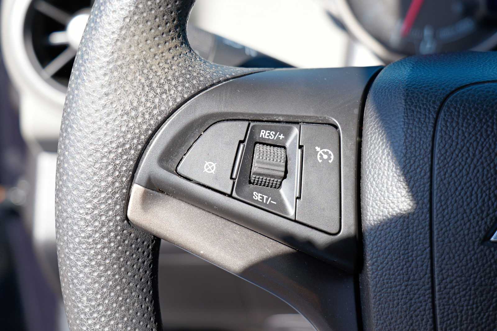 Thumbnail: 2013 Chevrolet Sonic - 13