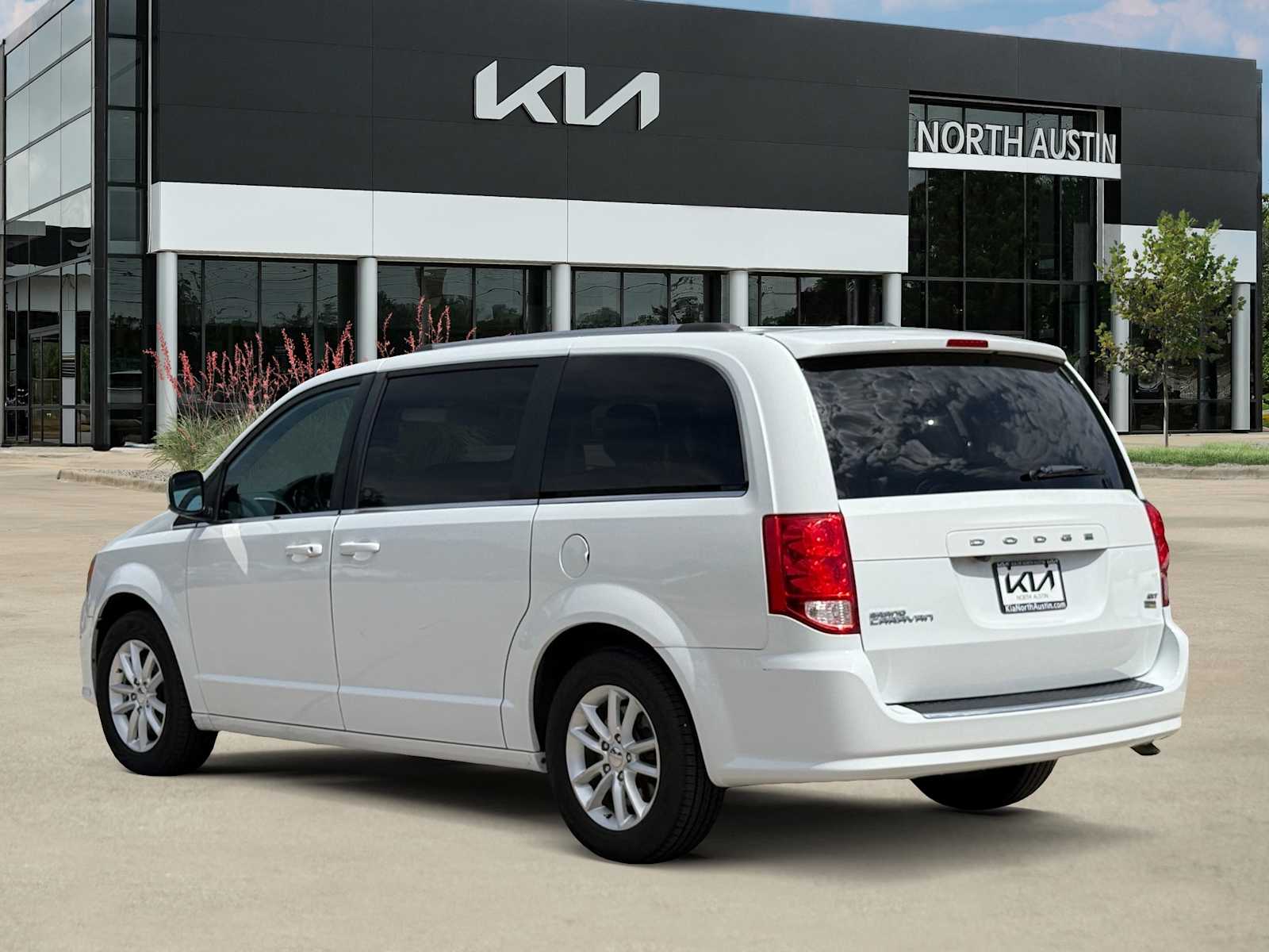 Thumbnail: 2019 Dodge Grand Caravan - 8