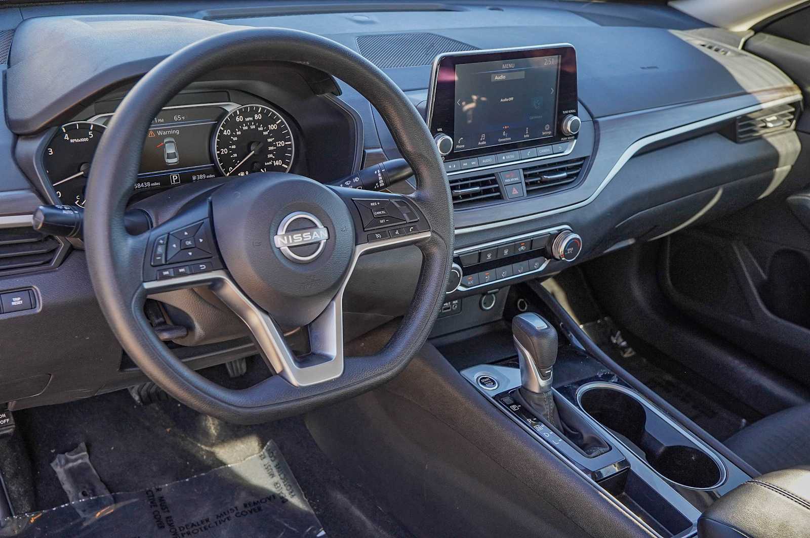 Thumbnail: 2024 Nissan Altima - 9