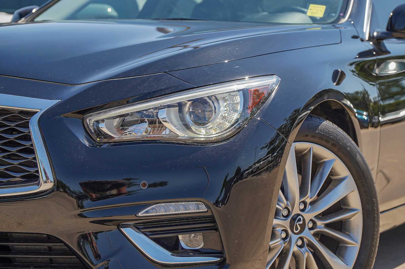 2021 Infiniti Q50 3.0t LUXE photo 2