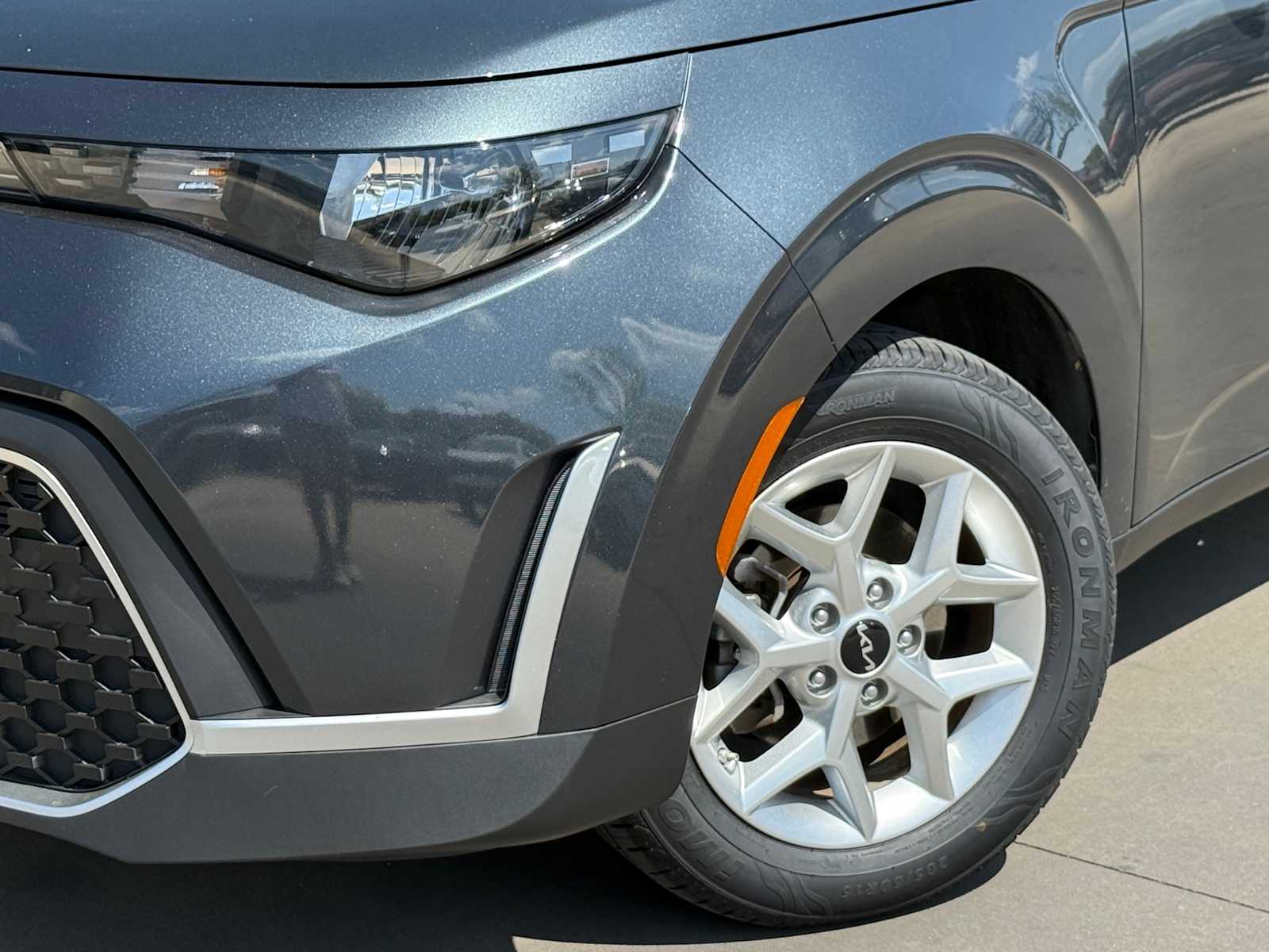 Thumbnail: 2023 Kia Soul - 2