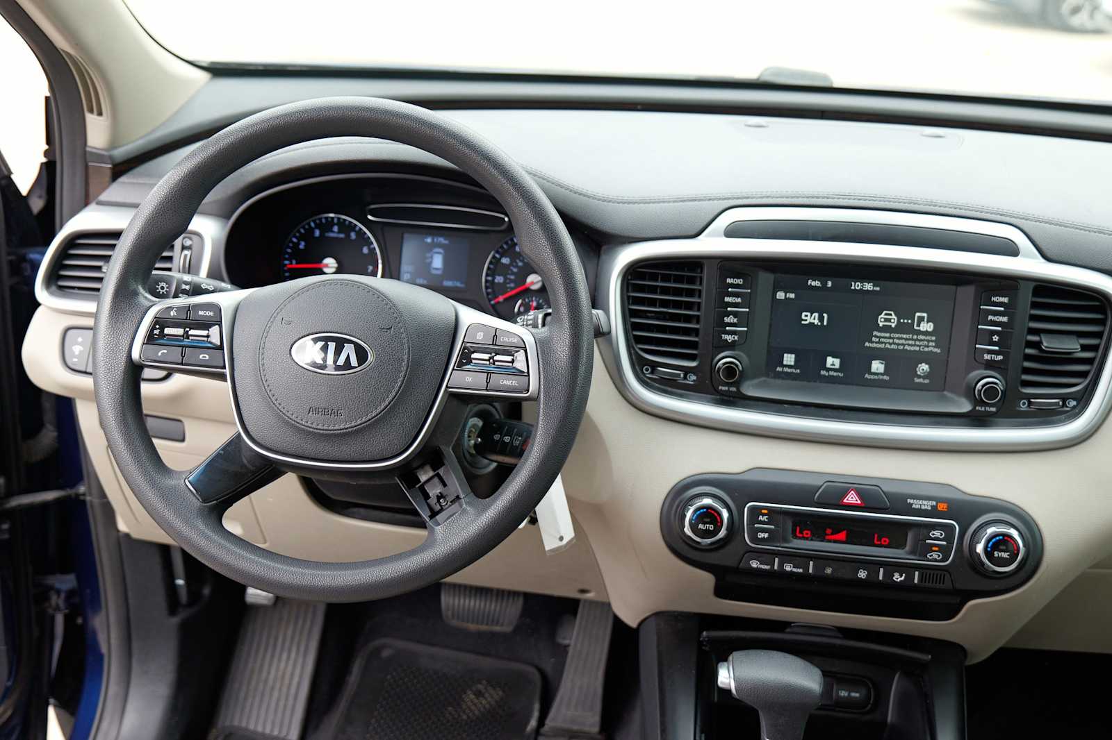 Thumbnail: 2019 Kia Sorento - 28